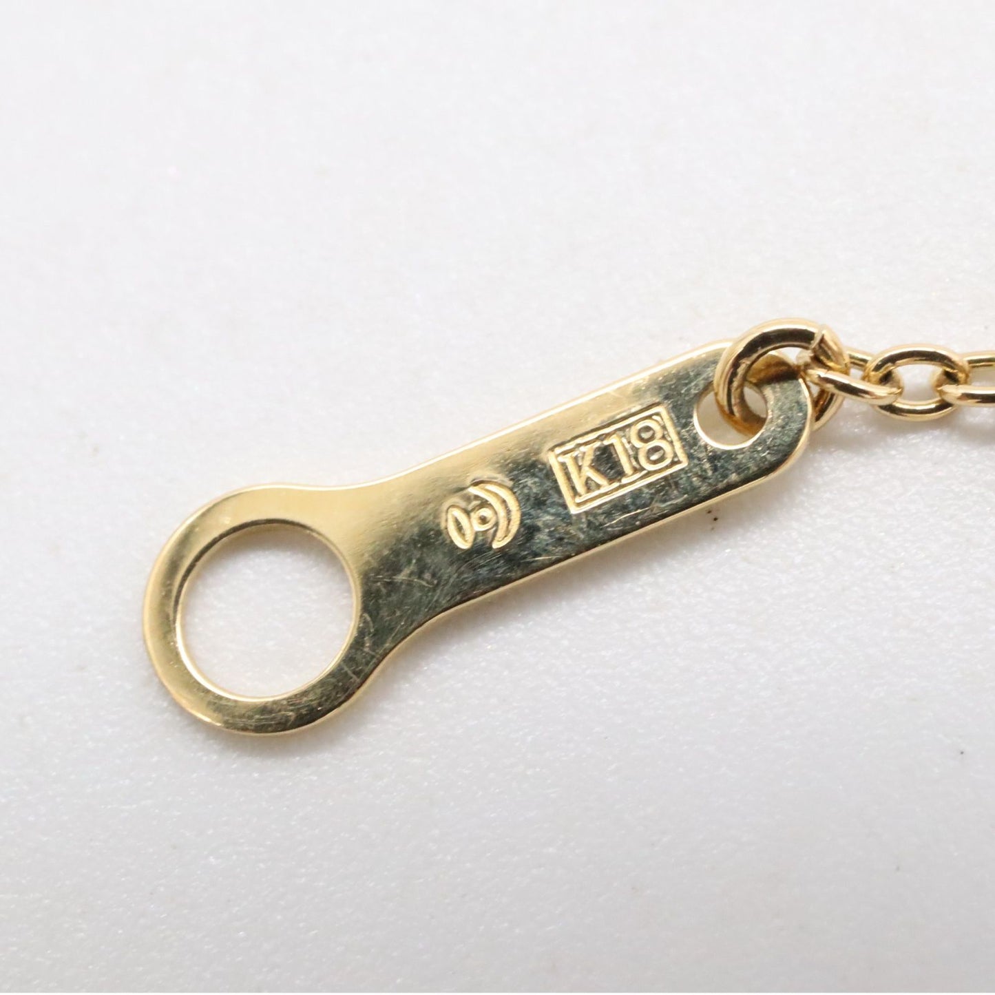 TASAKI Pearl Bracelet in K18 Yellow Gold - Exquisite Elegance