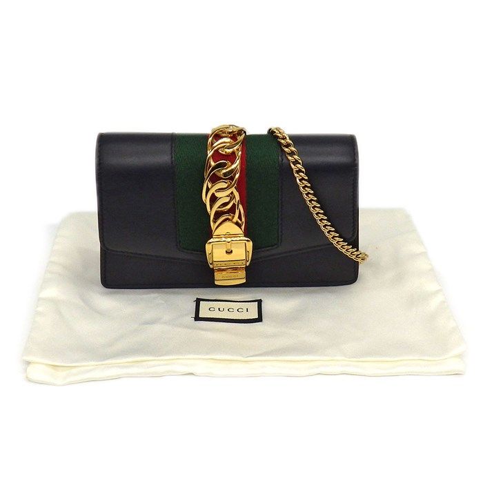 GUCCI Sylvie Super Mini Bag in Black Leather with Gold Hardware