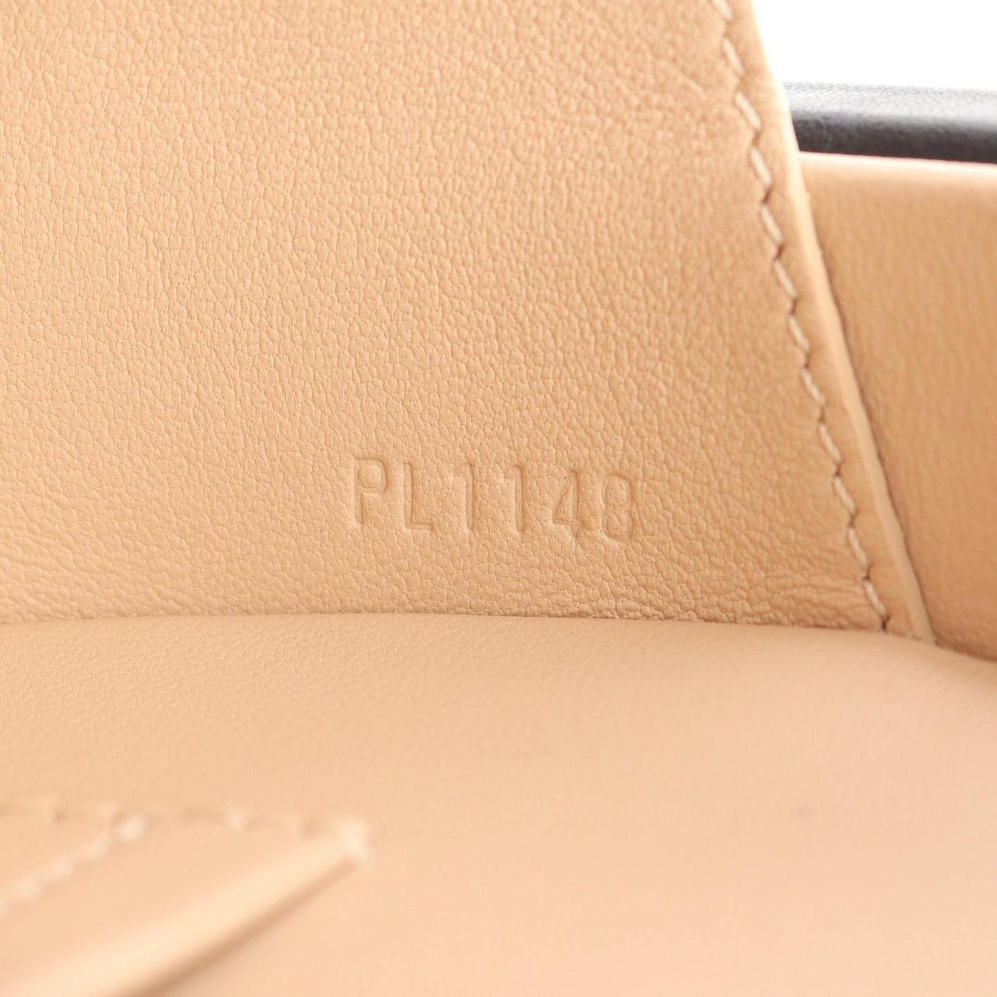 Louis Vuitton Petite Boite Chapeau Handbag - Black/Beige Leather