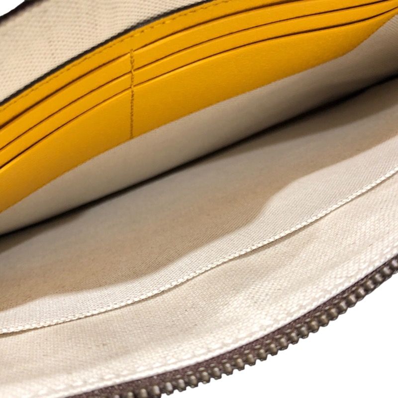 GUCCI Neo Vintage GG Supreme Clutch Bag - Brown