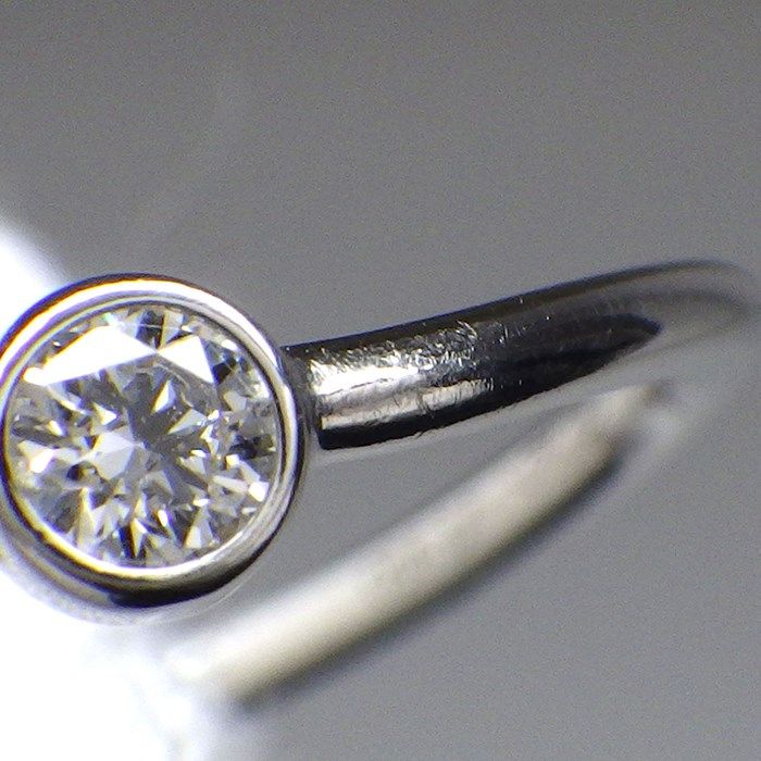 Tiffany & Co. Wave Ring with 0.06ct Diamond in Platinum - Size 8.5