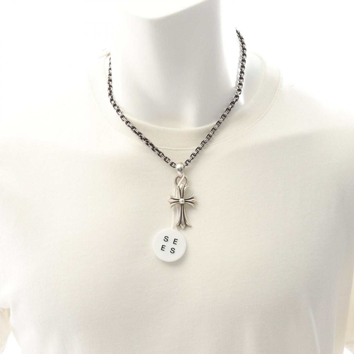 CHROME HEARTS Small Cross Pendant Necklace with Paper Chain
