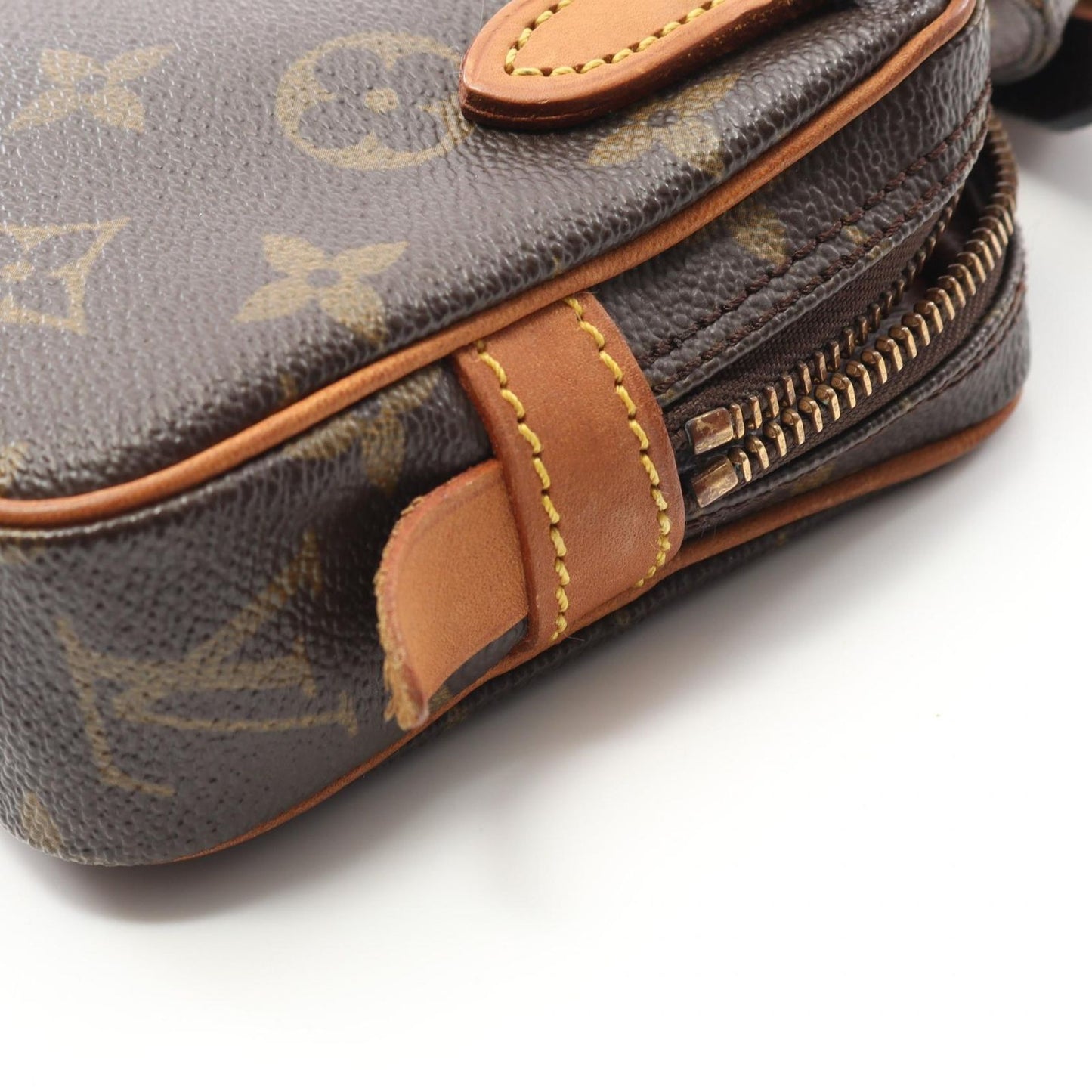 Louis Vuitton Monogram Marly Bandoulière Shoulder Bag - Timeless Elegance