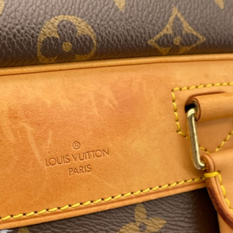 Louis Vuitton Deauville Monogram Canvas Handbag - Brown