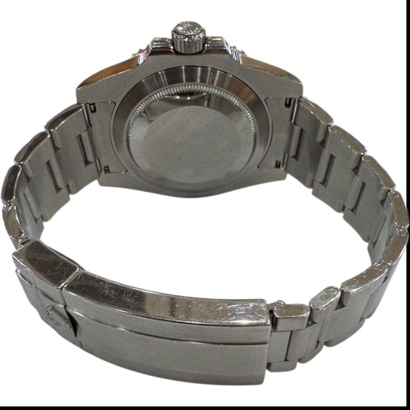 Rolex Submariner 116610LN - Iconic Stainless Steel Dive Watch