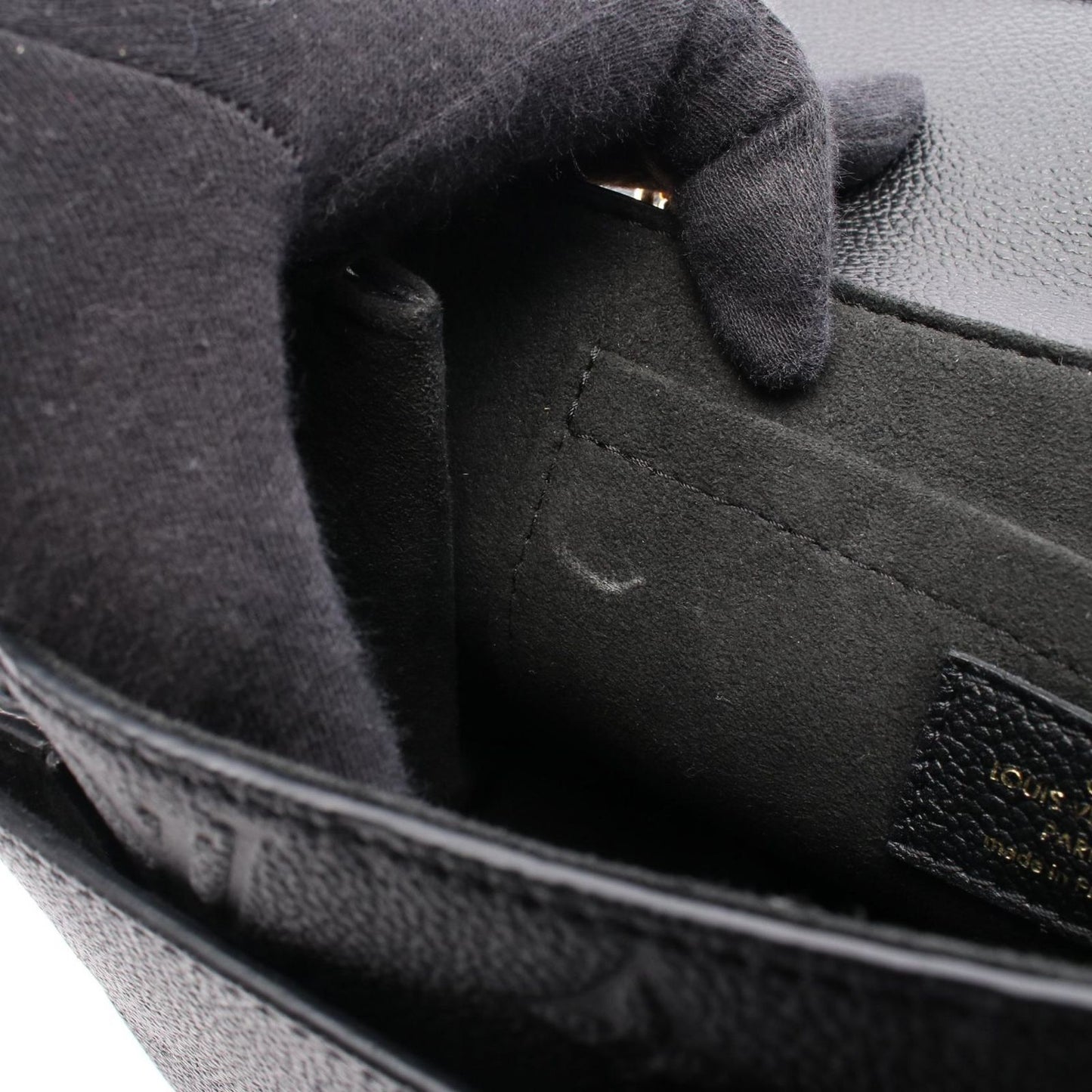 Louis Vuitton Vavin BB Shoulder Bag in Noir Monogram Leather