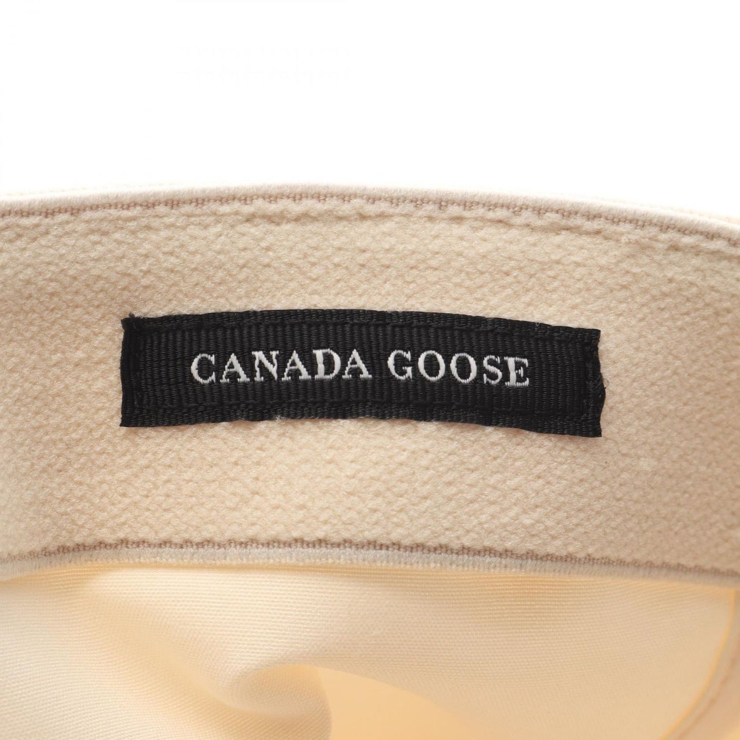 CANADA GOOSE Tonal Cap in Beige - Unisex Luxury Headwear