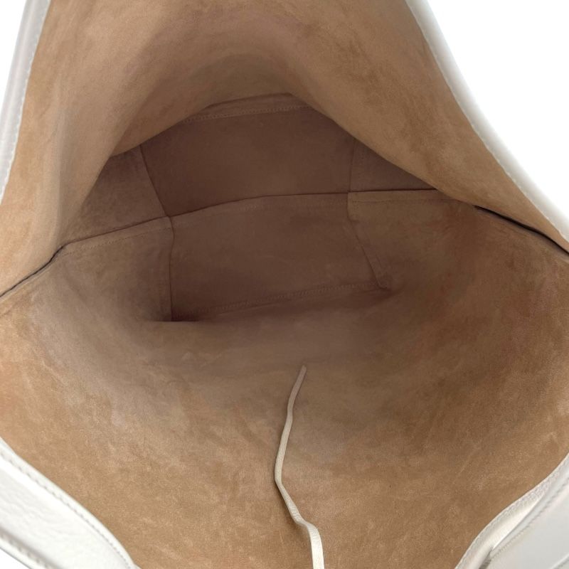 The Row Park Tote Large Ivory Leather Handbag - Exquisite Craftsmanship