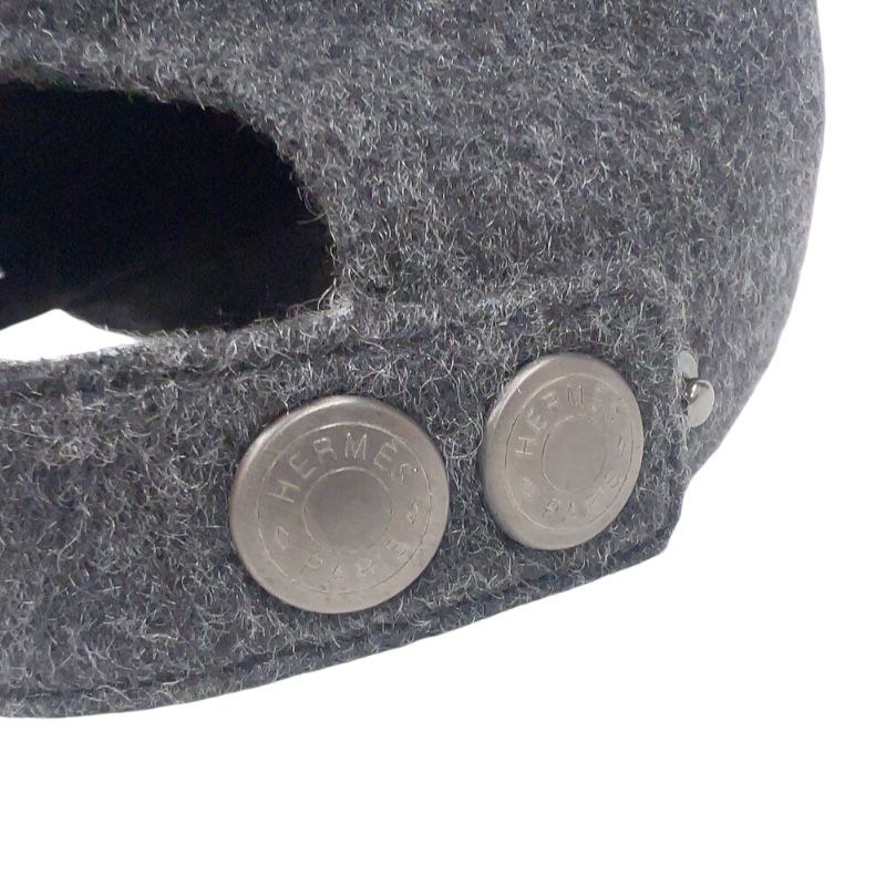 HERMES Cashmere Cap in Dark Grey - Unisex Luxury Accessory