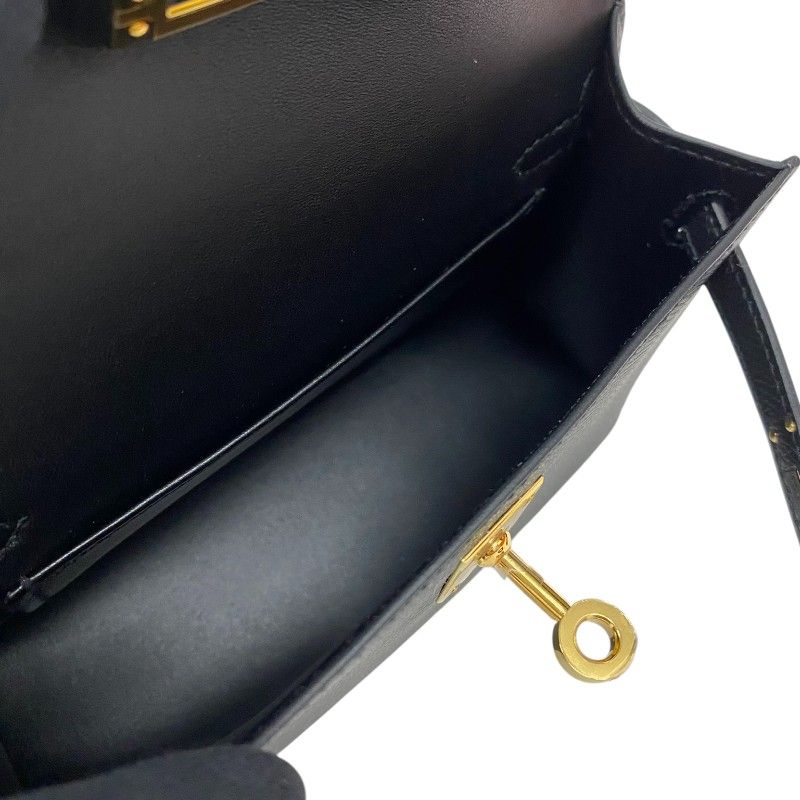 HERMES Mini Kelly 2 W刻 Black with Gold Hardware - Exquisite Craftsmanship