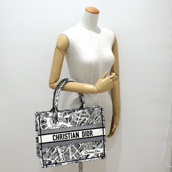 Dior Medium Book Tote M1296ZOMP - White & Black Embroidery