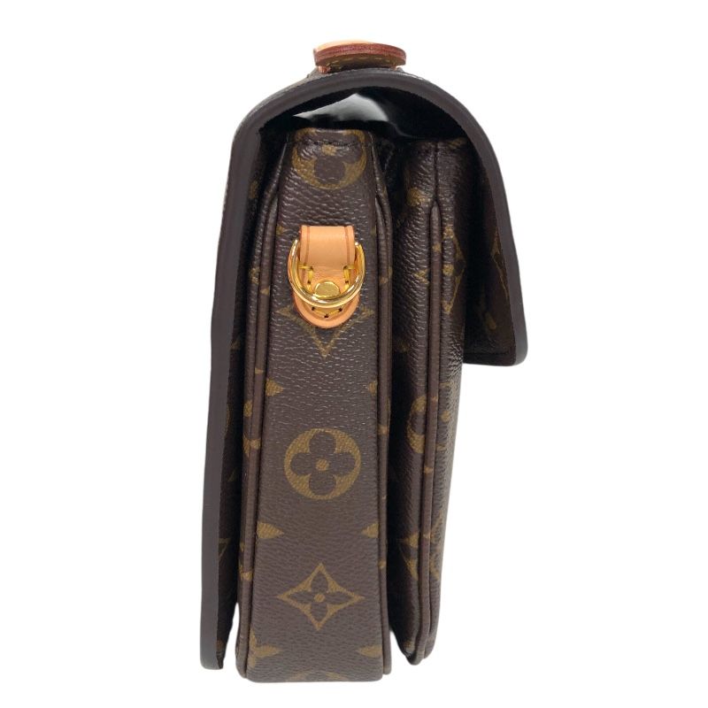 Louis Vuitton Pochette Métis MM Monogram Canvas Shoulder Bag