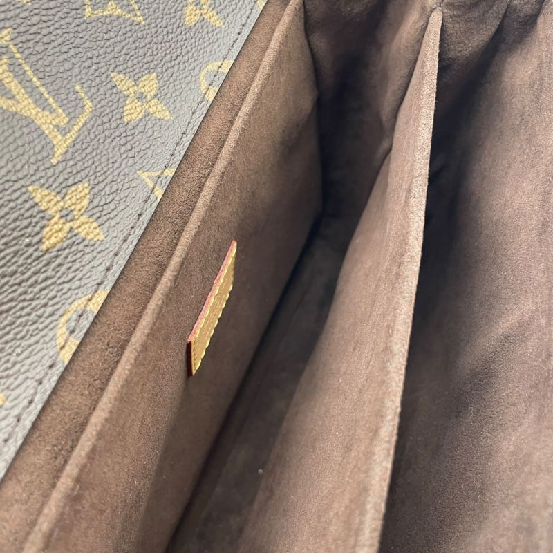 Louis Vuitton Pochette Métis MM Monogram Canvas Shoulder Bag