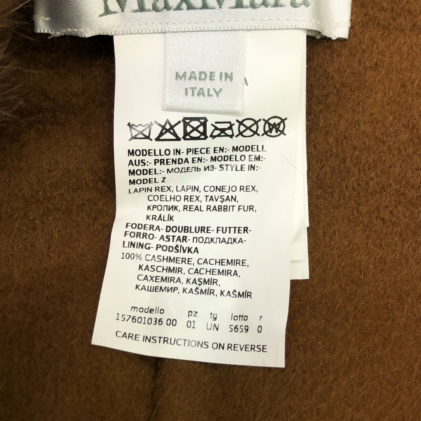 MAX MARA Brown Cashmere Scarf - Timeless Elegance