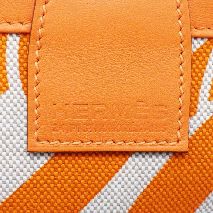 HERMES Steeple 25 Handbag - Exquisite Orange Mini-An Canvas