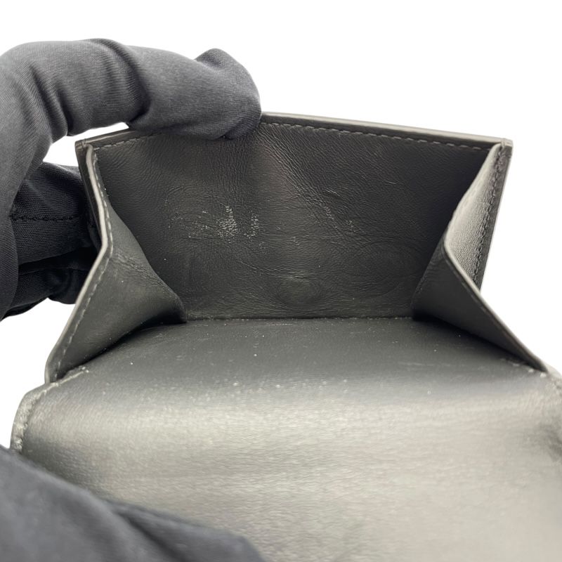Balenciaga CASH Mini Wallet in Grey Leather - Exquisite Craftsmanship