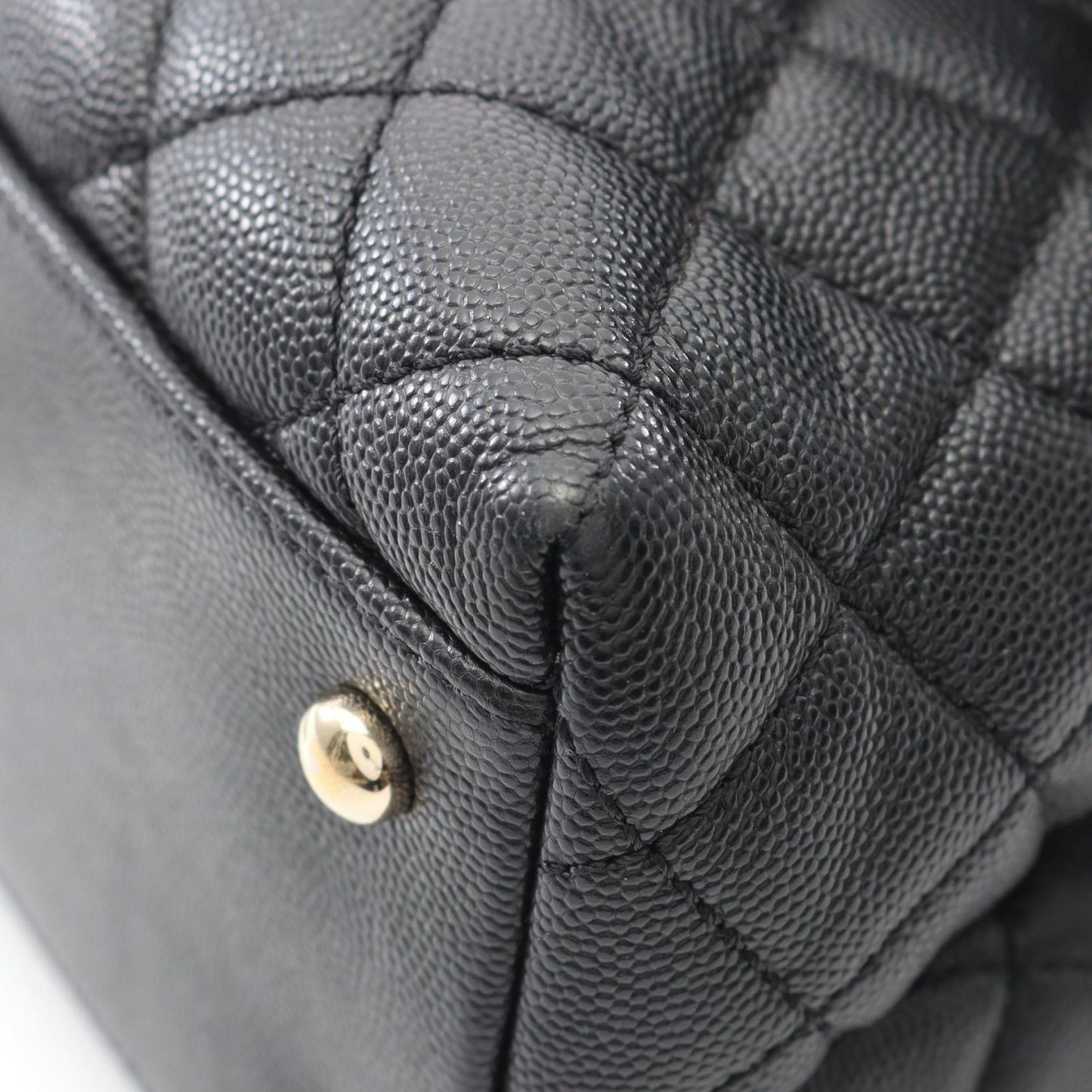 CHANEL Coco Handle 29 Flap Bag in Black Calfskin - Timeless Elegance