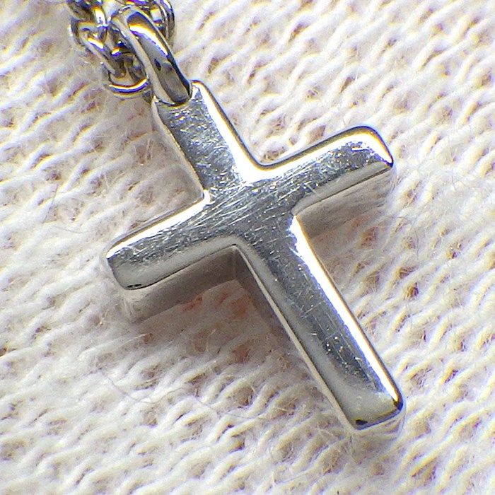 Tiffany & Co. Metro Cross Mini Diamond Necklace in K18 White Gold