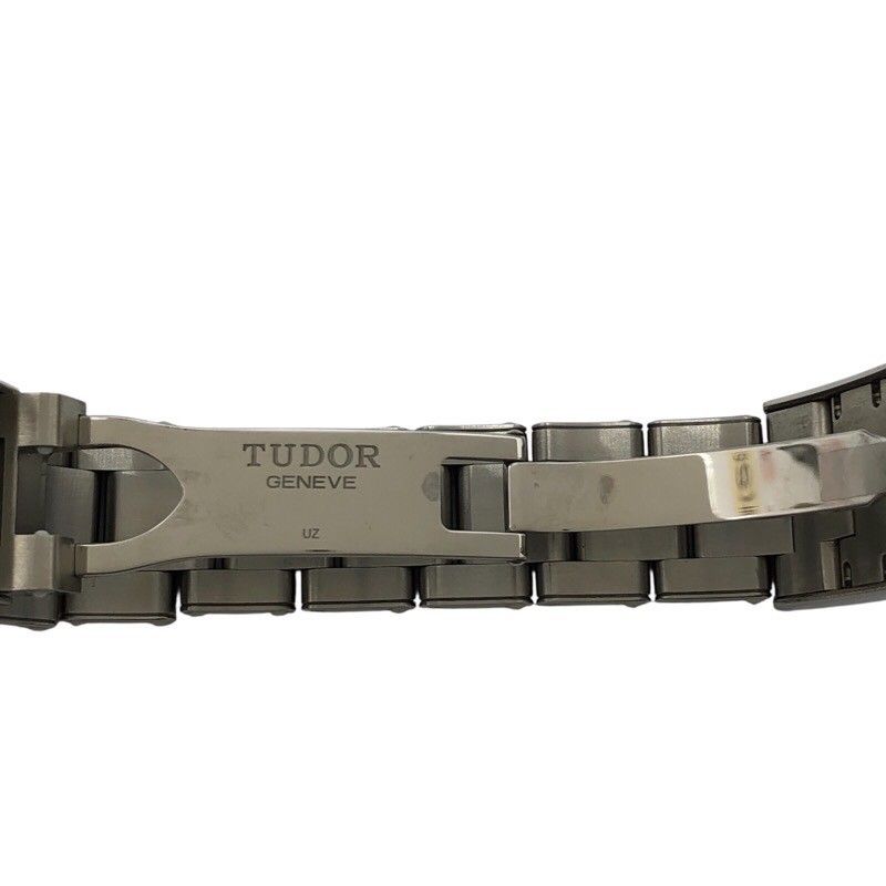 TUDOR Black Bay Pro 79470 - Exquisite Men's Automatic Watch