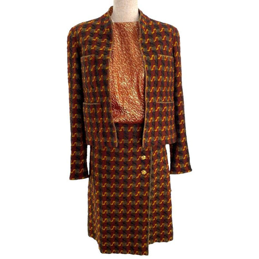 CHANEL Vintage Tweed 3-Piece Set with Clip Buttons - Size 38