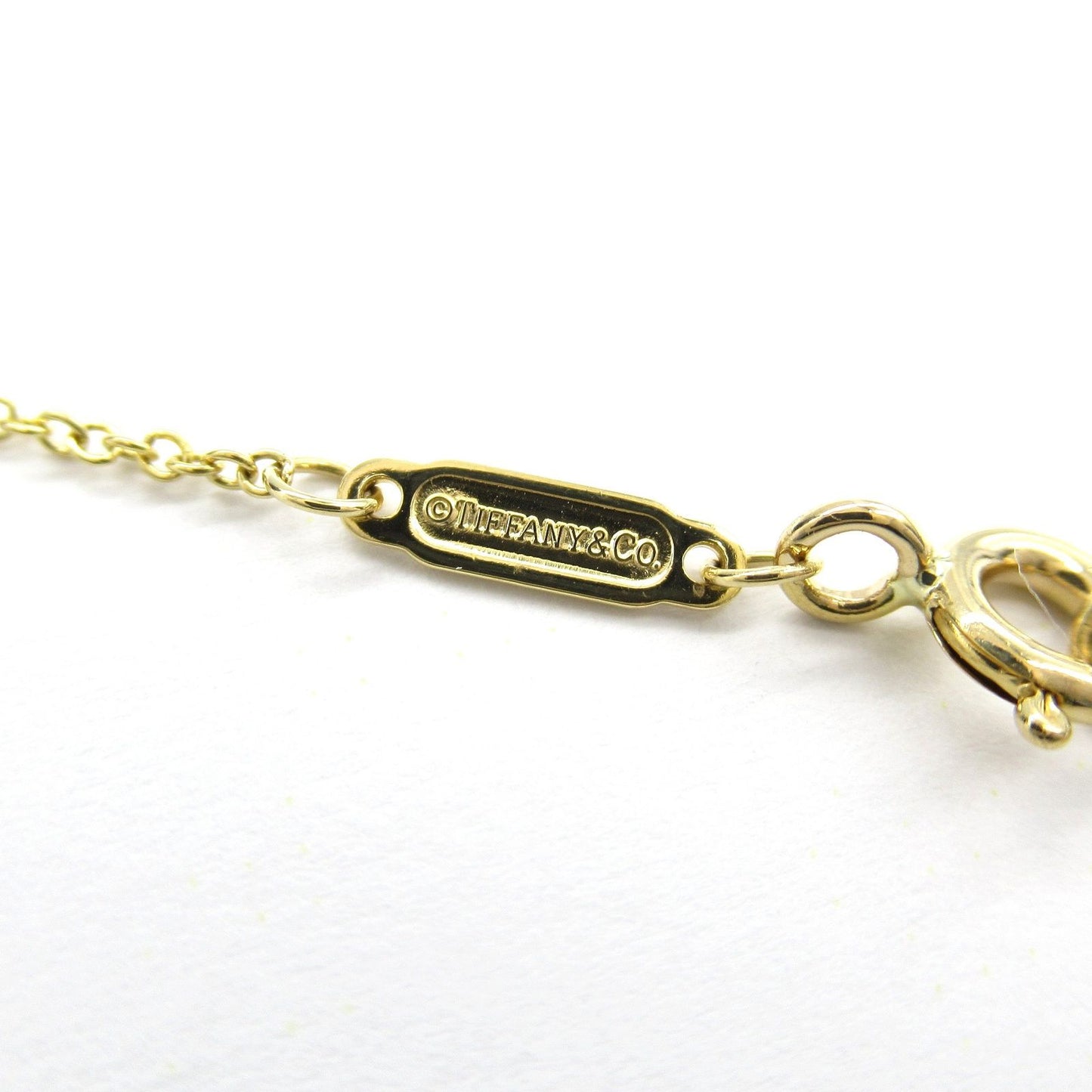 TIFFANY & CO T Smile Small Necklace in 18K Yellow Gold