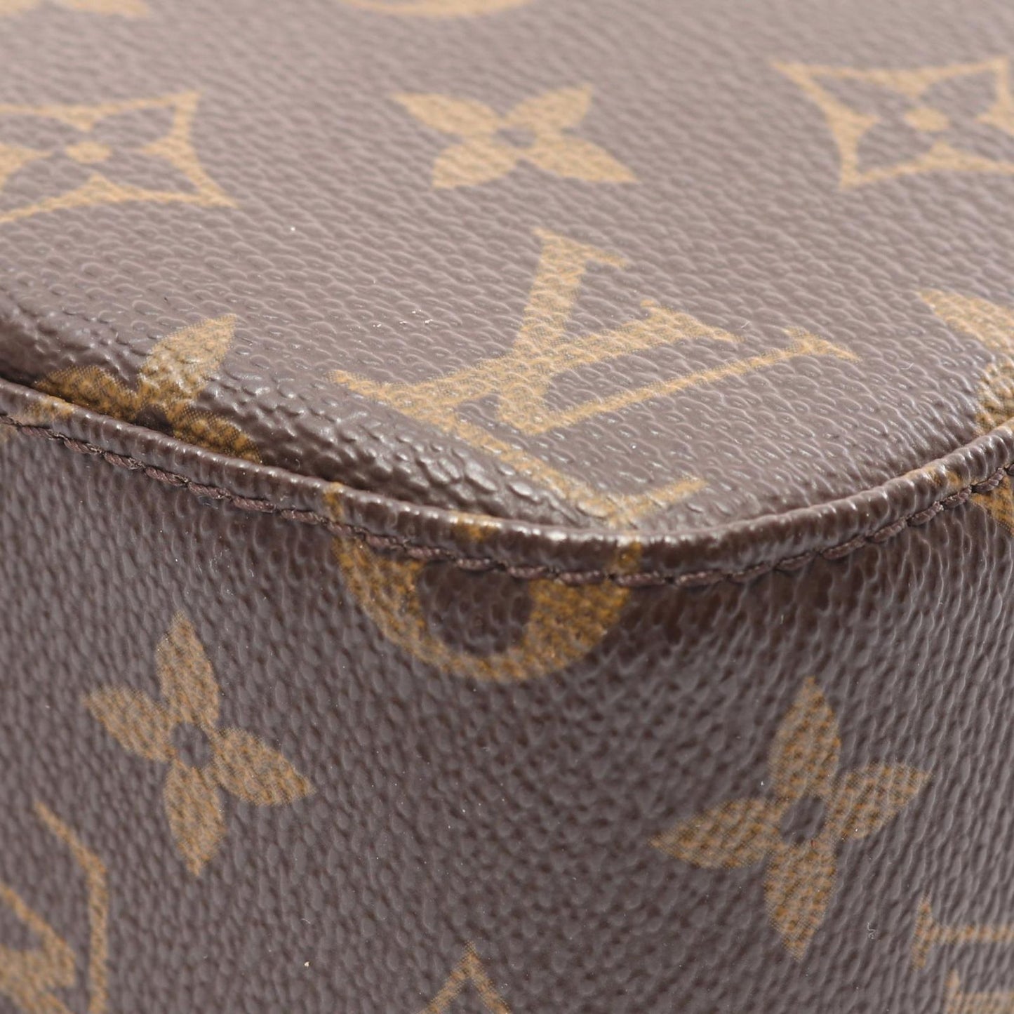 Louis Vuitton Spontini Monogram Handbag - Timeless Elegance