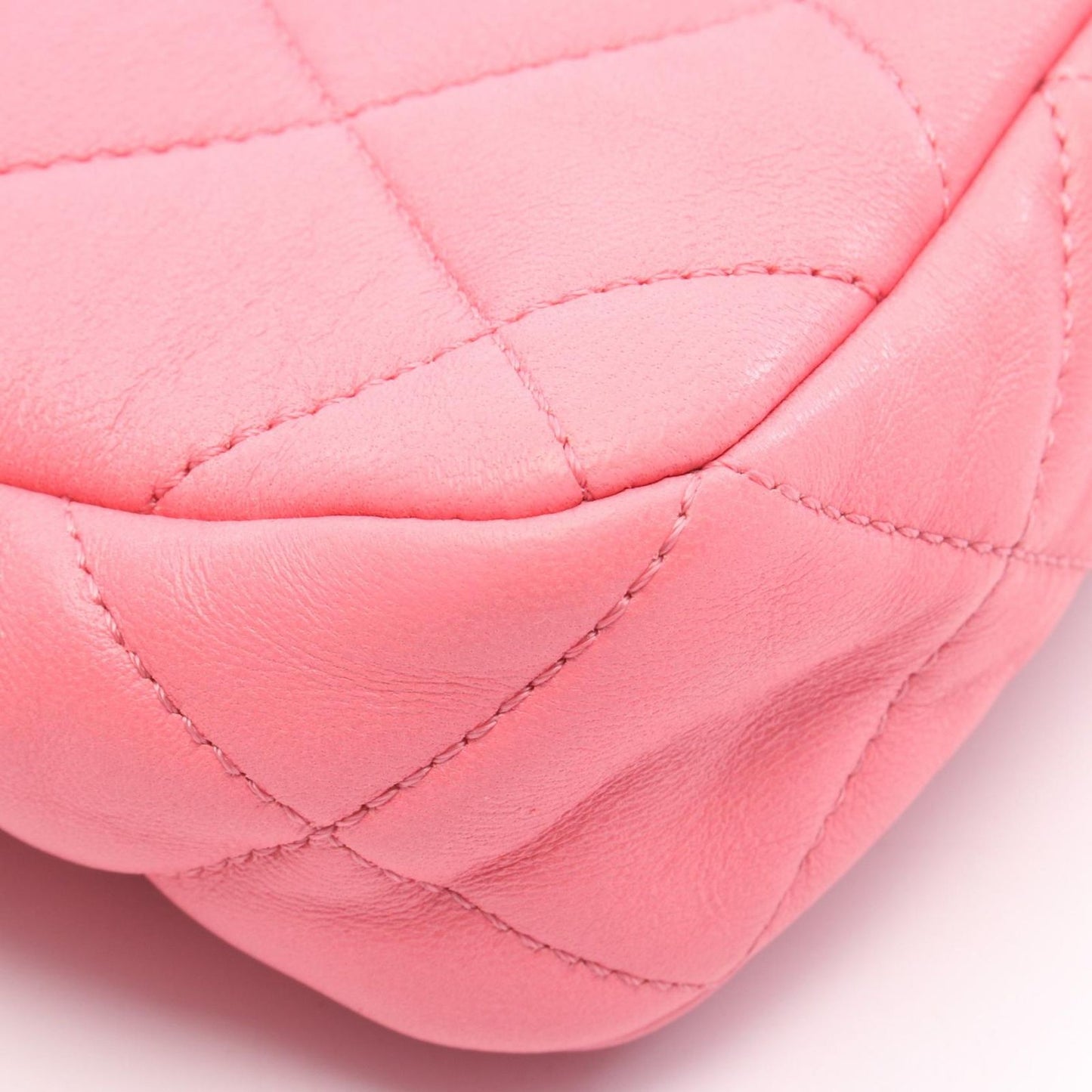 CHANEL Matelassé Mini Shoulder Bag in Pink Leather - Timeless Elegance