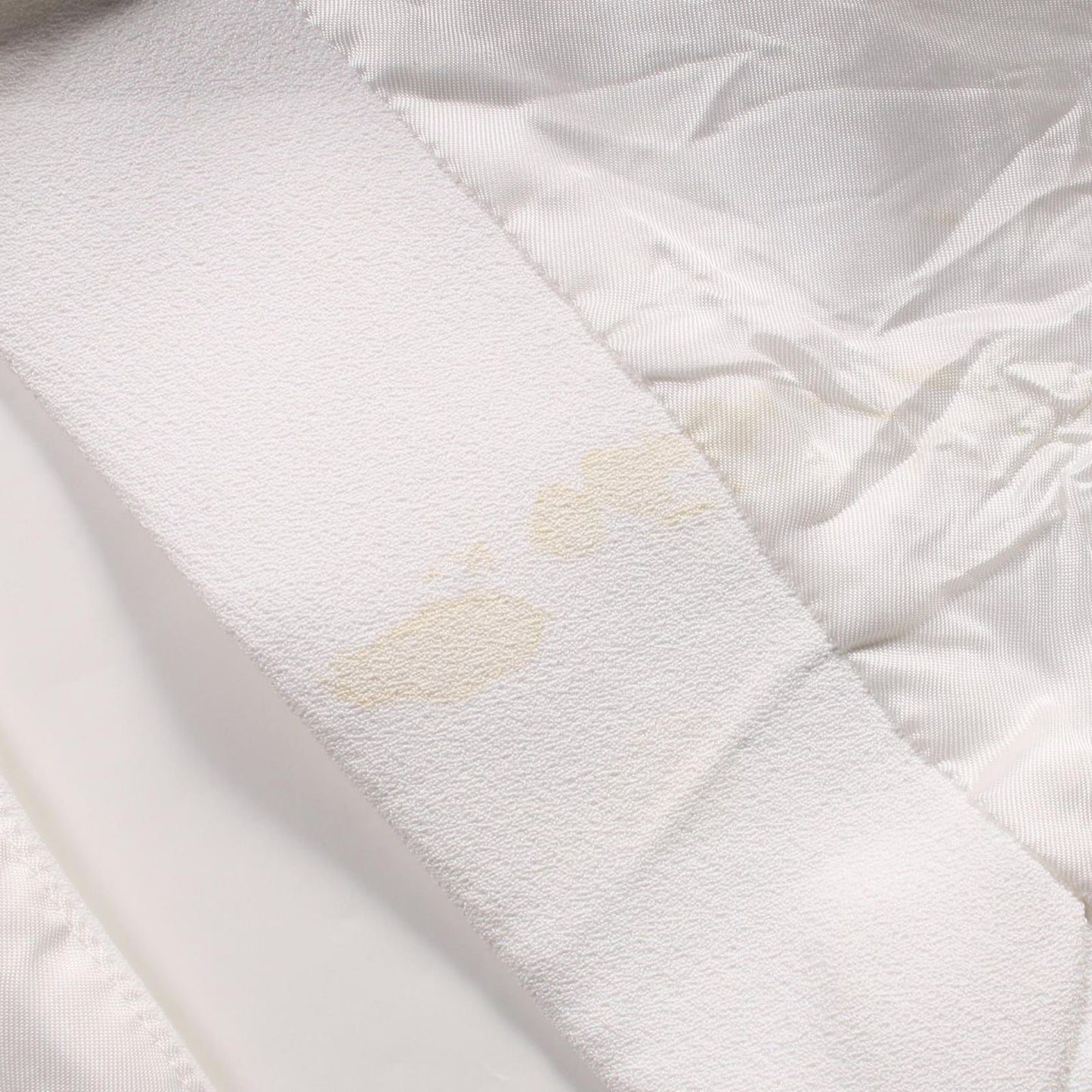 Salvatore Ferragamo Belt Motif White Rayon Skirt - Timeless Elegance