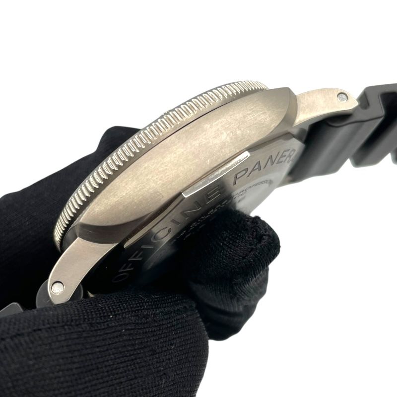 Panerai Luminor Submersible 1950 AMAGNETIC 3 Days Titanium PAM01389