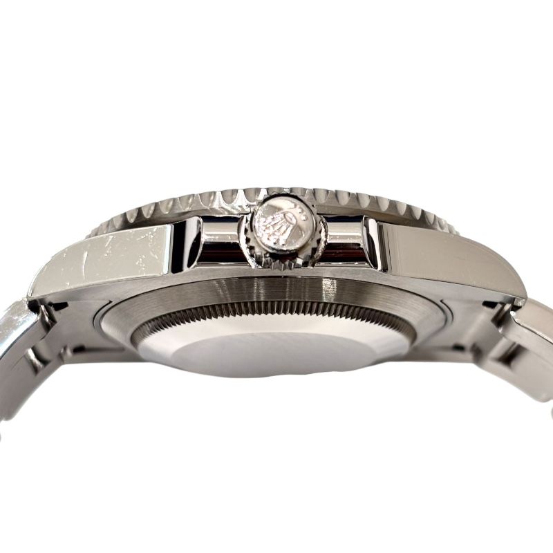 Rolex Submariner Date 116610LN - Iconic Luxury Dive Watch