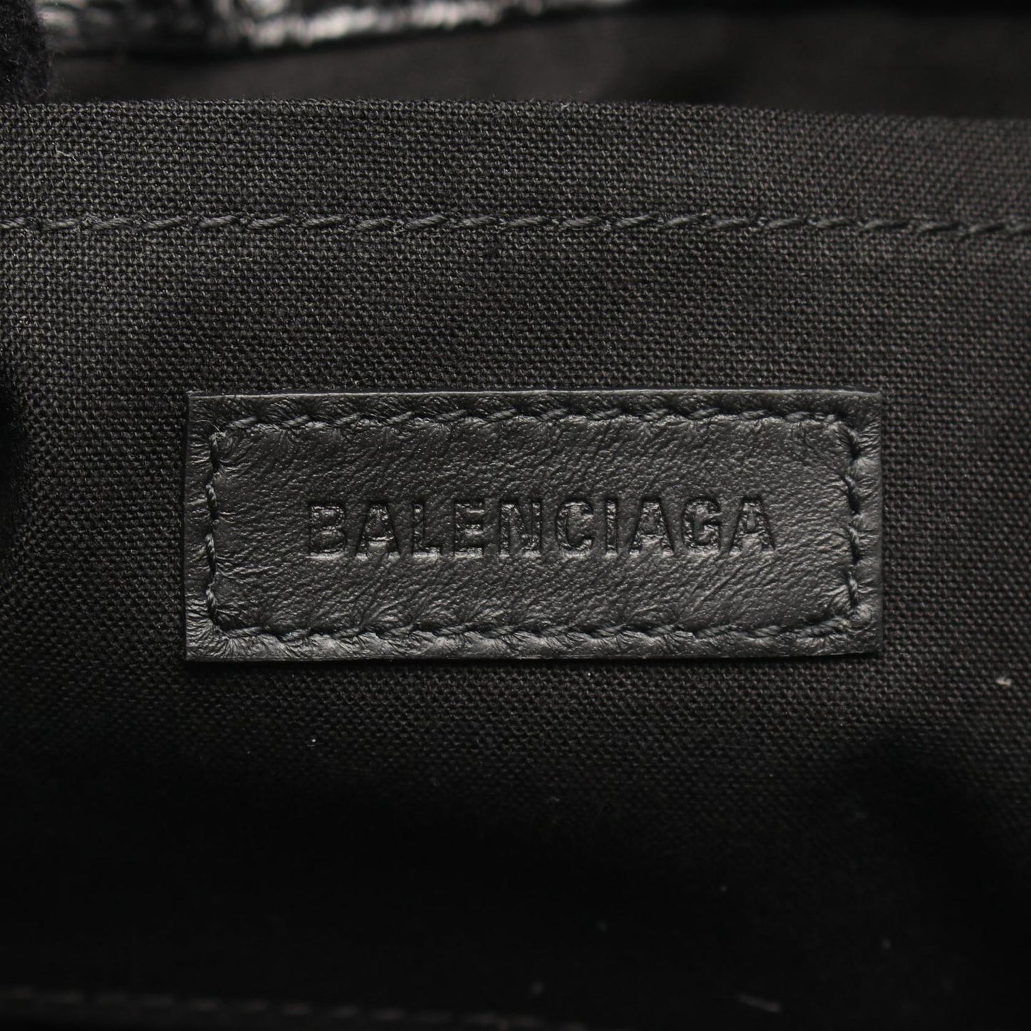 BALENCIAGA Le Cagole S Shoulder Bag in Black Leather - New