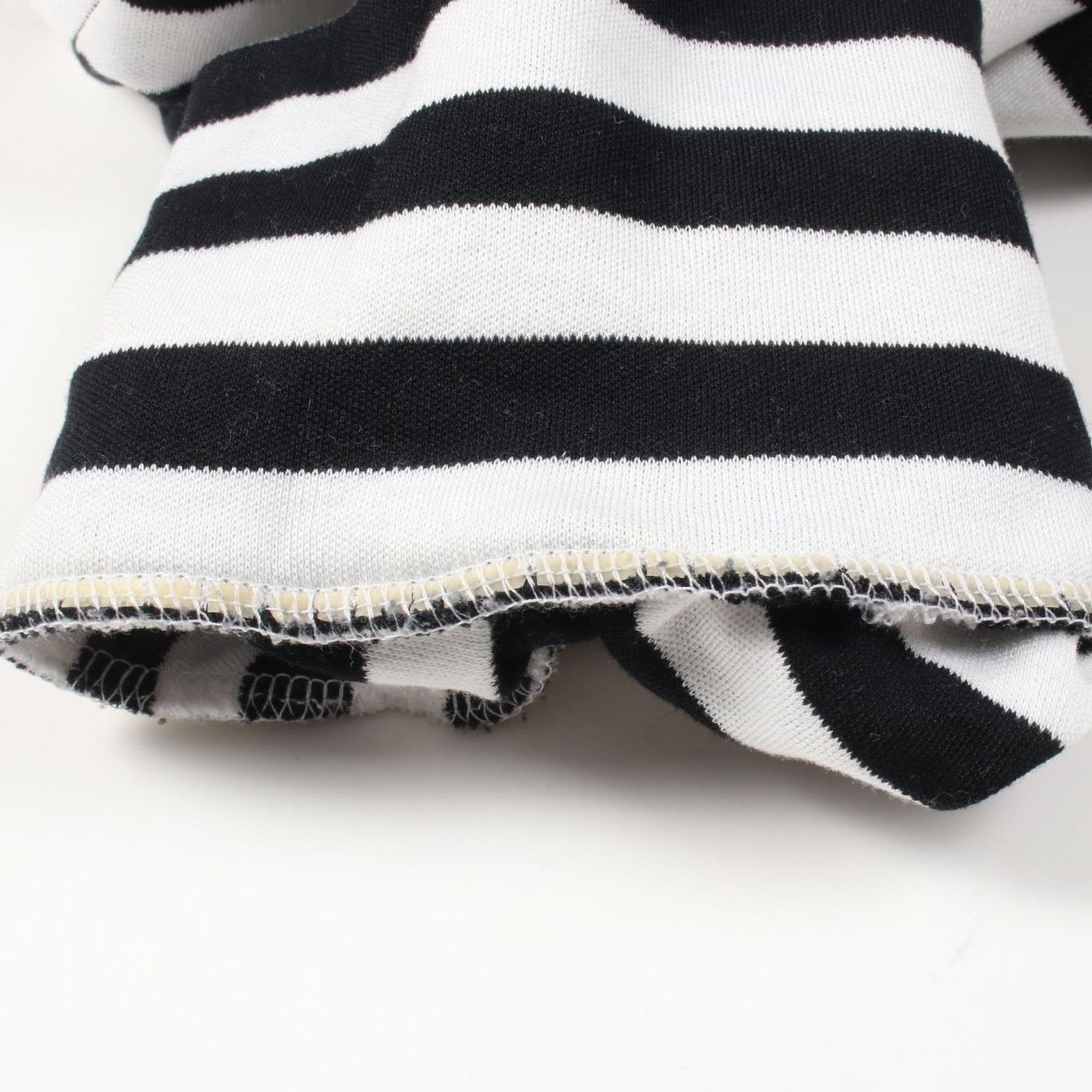 Louis Vuitton Black & White Cotton T-Shirt - Elegant Casual Wear