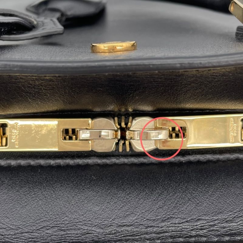 Saint Laurent Baby Cabas Black Leather Shoulder Bag - Timeless Elegance