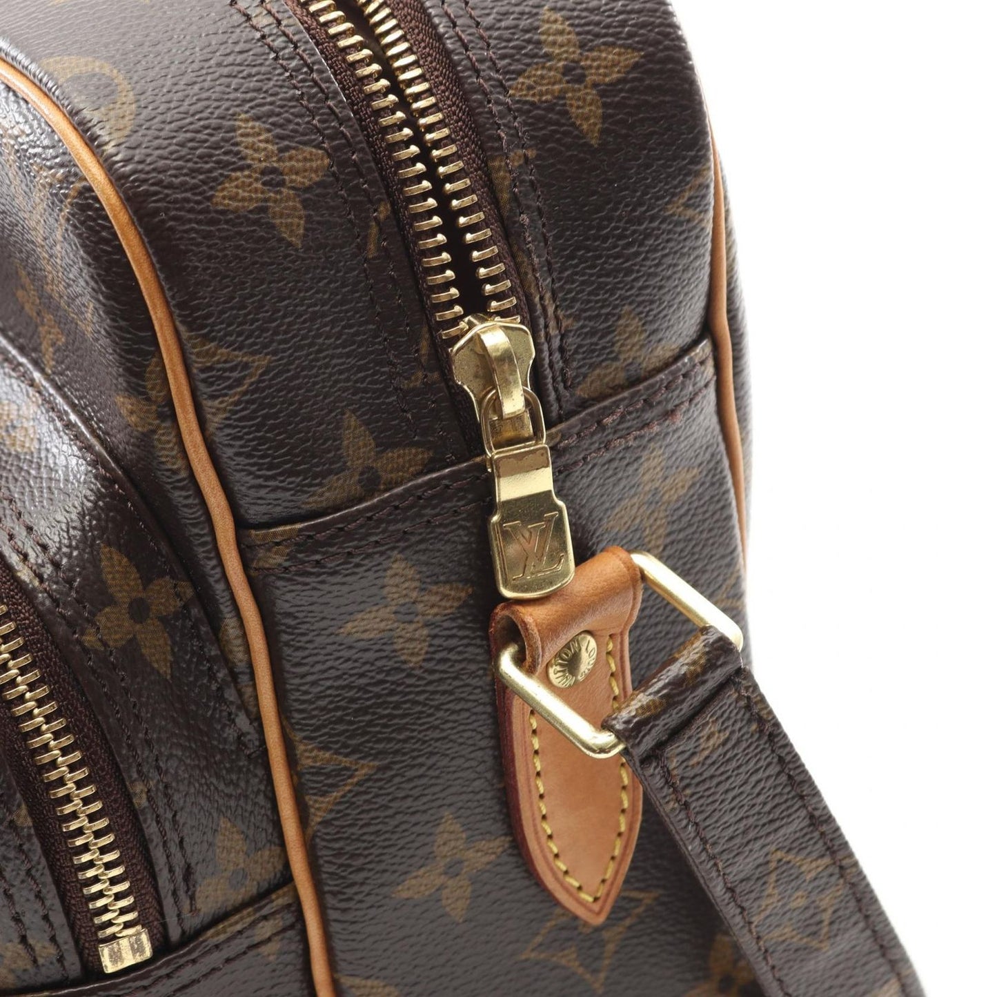 Louis Vuitton Nile Shoulder Bag M45244 - Timeless Elegance