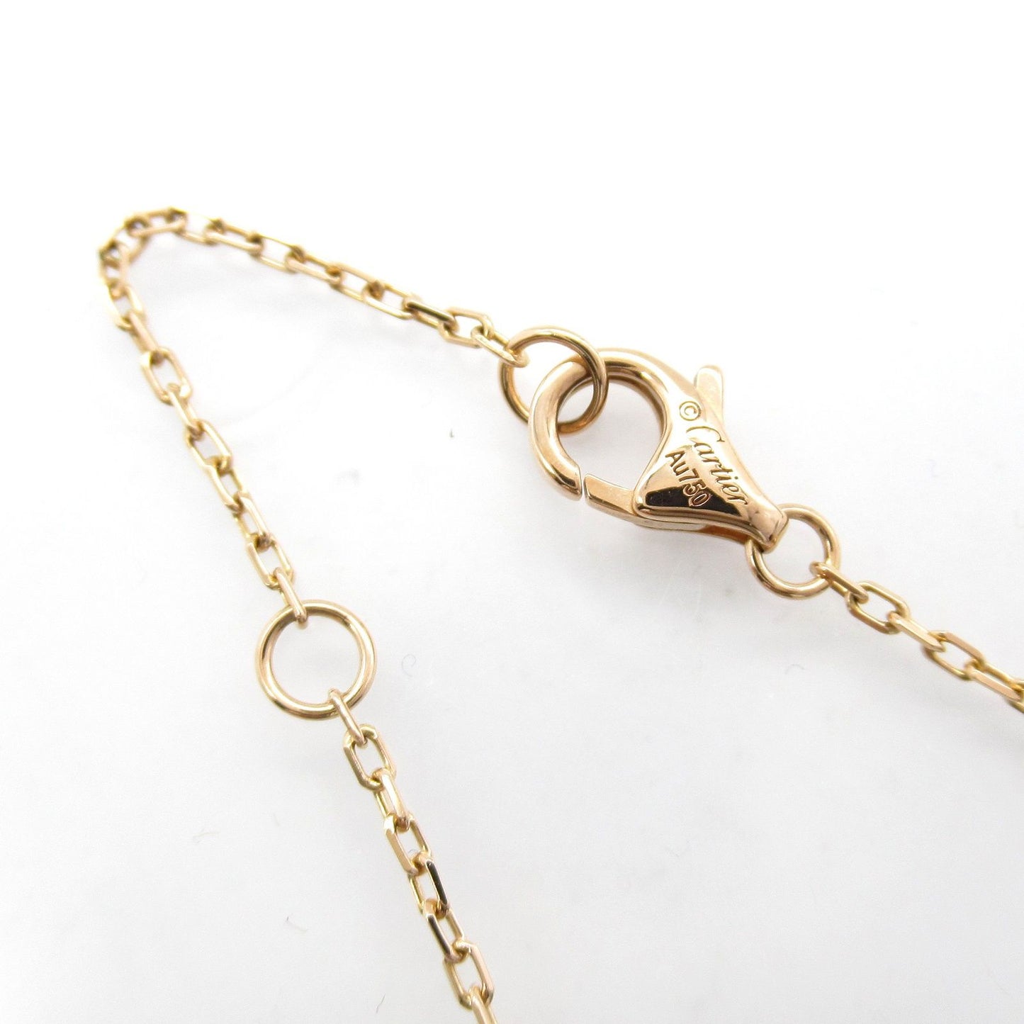 CARTIER Trinity Heart Necklace in K18 Gold - Exquisite Elegance