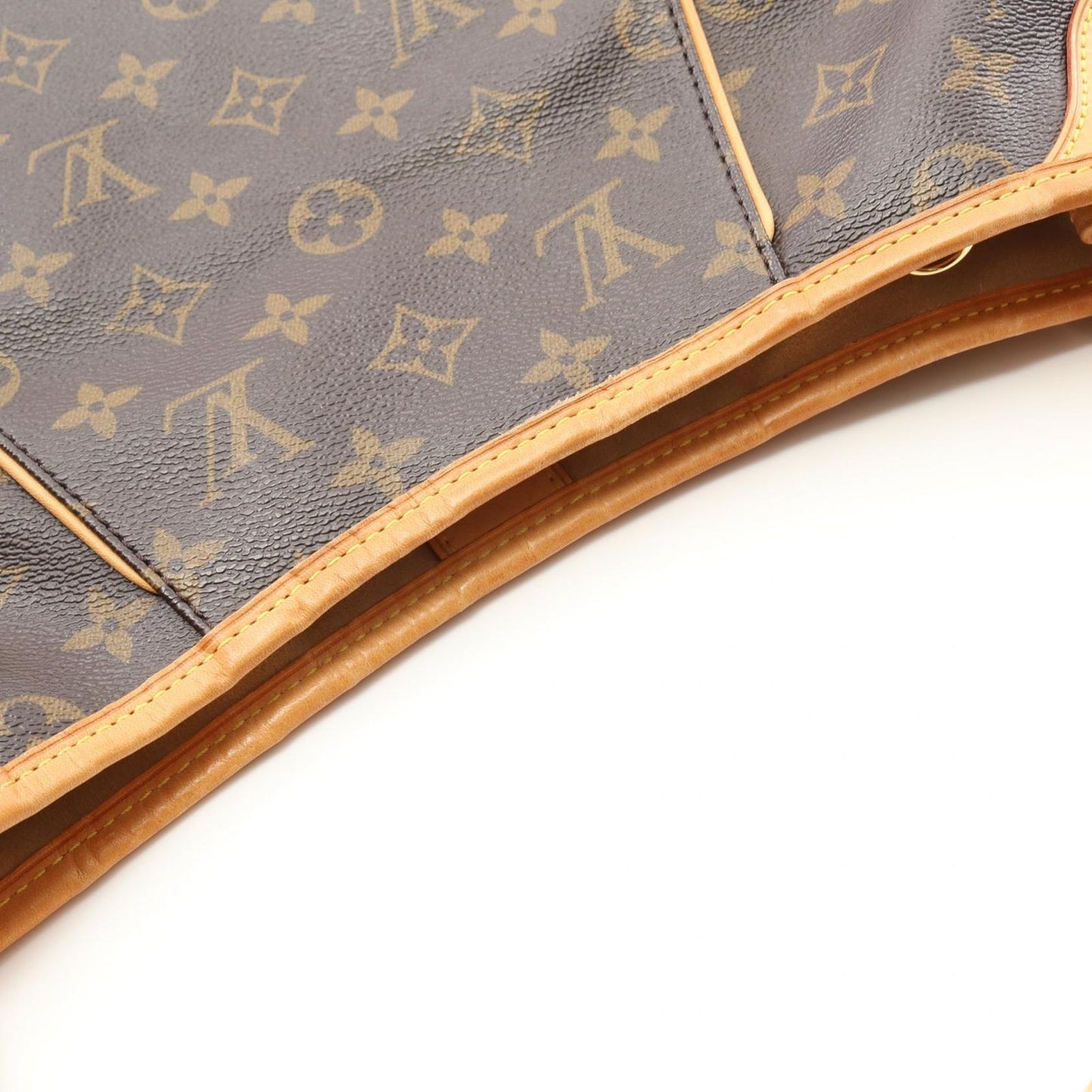 Louis Vuitton Galliera PM Monogram Shoulder Bag - Timeless Elegance