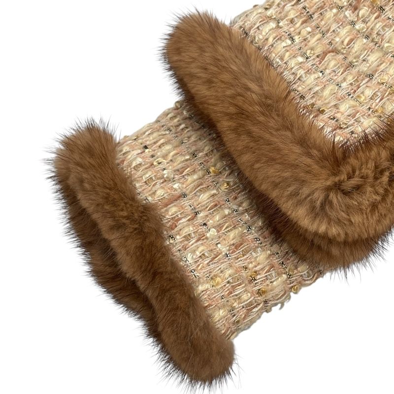 ANNA MOLINARI Beige Tweed Jacket with Fur Trim - Exquisite Craftsmanship