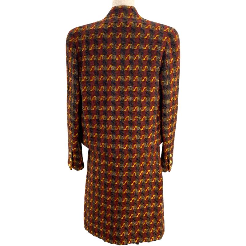 CHANEL Vintage Tweed 3-Piece Set with Clip Buttons - Size 38