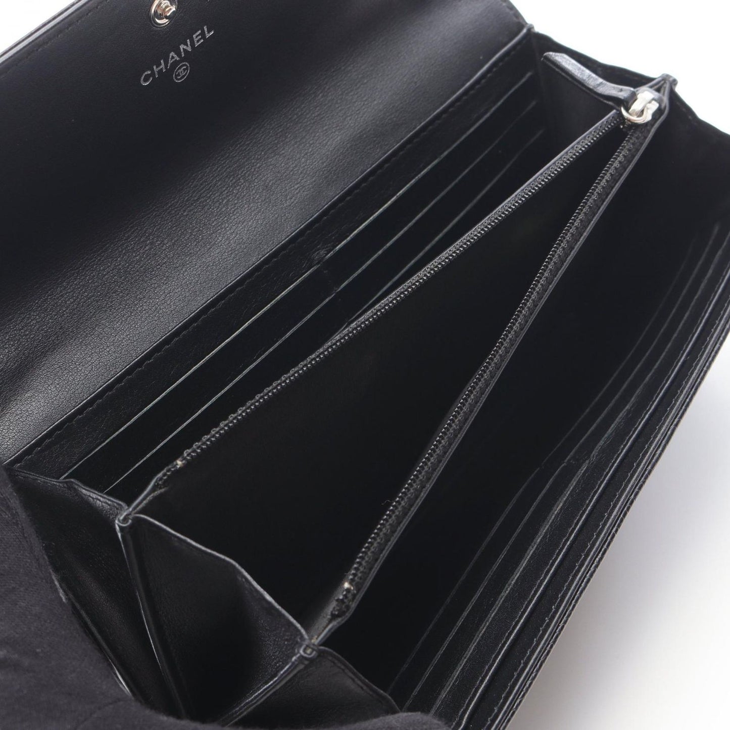 CHANEL Coco Mark Black Leather Zip Wallet - Timeless Elegance