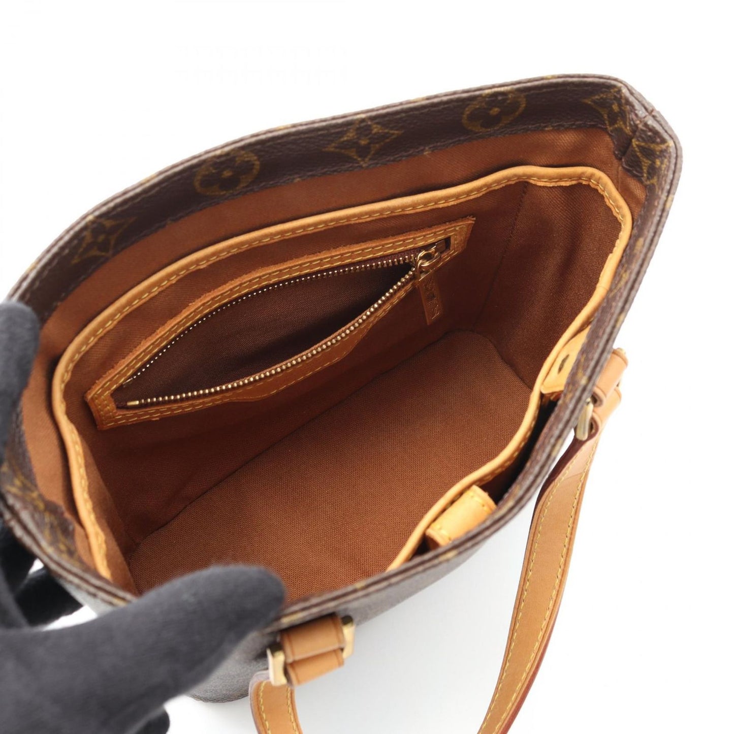 Louis Vuitton Monogram Vavin PM Handbag - Timeless Elegance