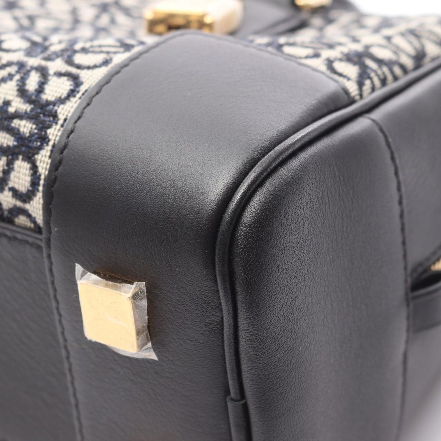 LOEWE Amazona 23 Handbag in Navy Canvas & Leather - Timeless Elegance