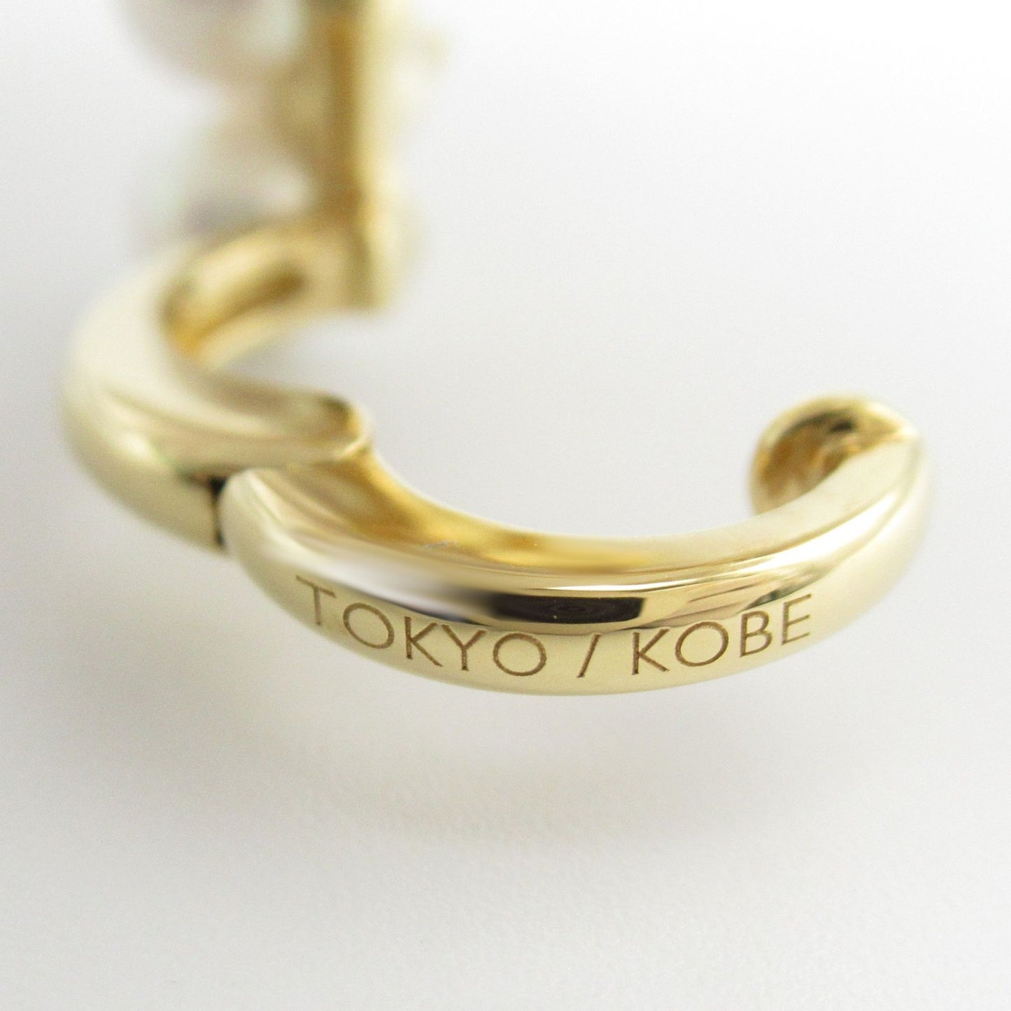 TASAKI Dangerous Scorpion Ear Cuff in 18K Yellow Gold