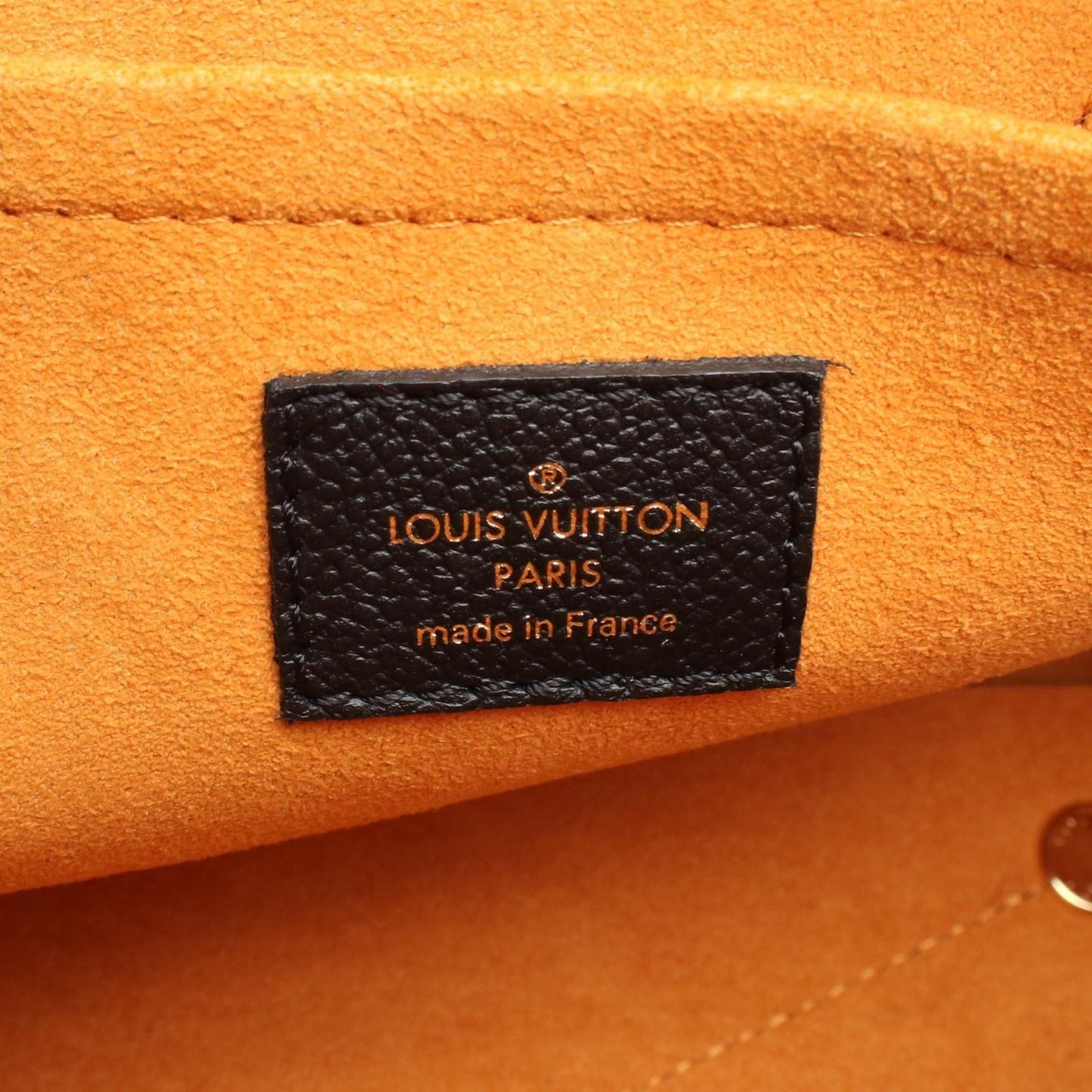 Louis Vuitton Neo Alma BB Handbag in Noir - Timeless Elegance