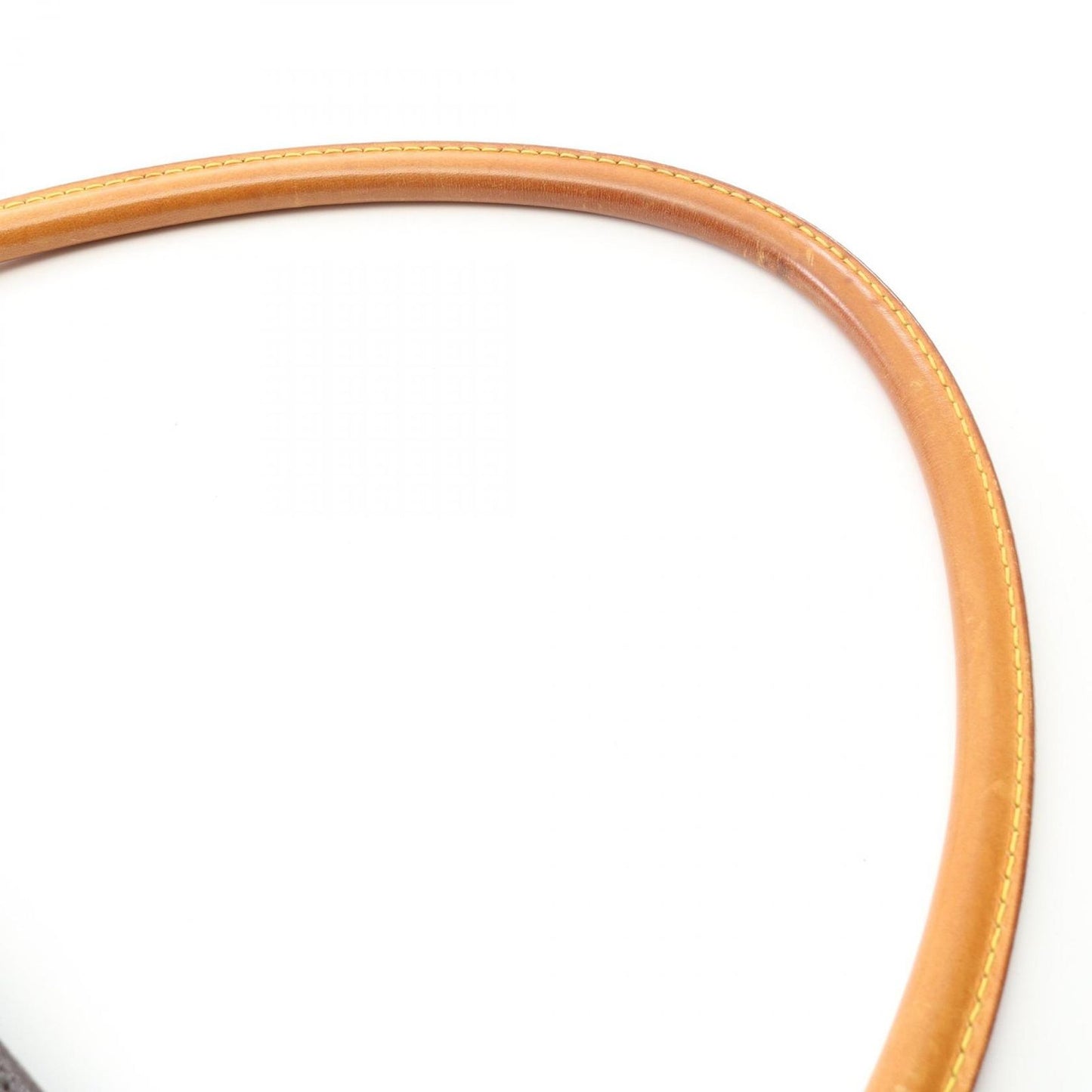 Louis Vuitton Looping GM Shoulder Bag - Timeless Elegance