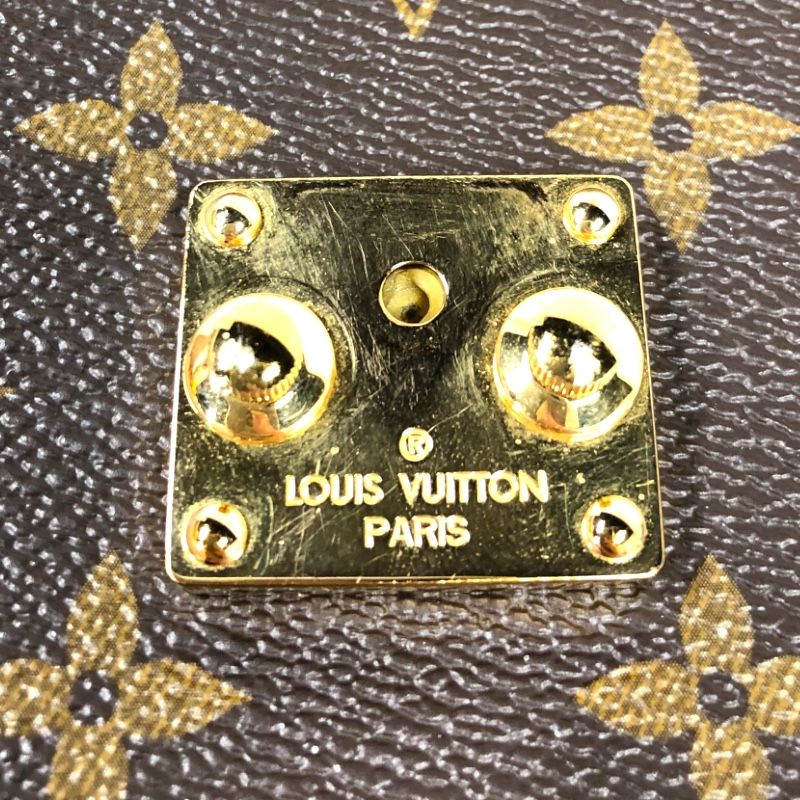 Louis Vuitton Pochette Métis MM Monogram Reverse - Timeless Elegance