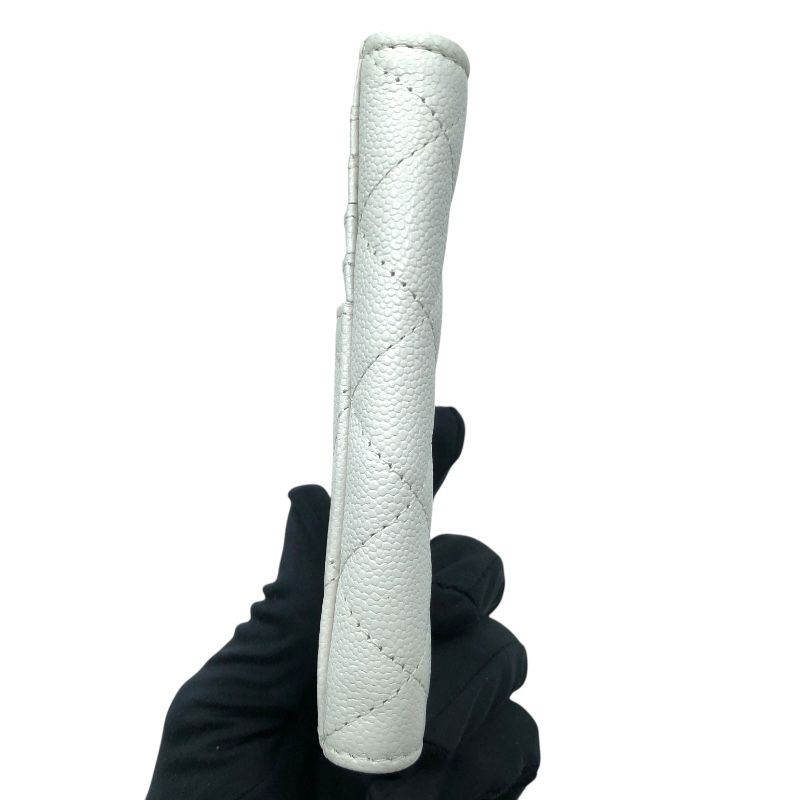 CHANEL Zippy Coin Purse AP3179 in White Caviar with Gold Hardware