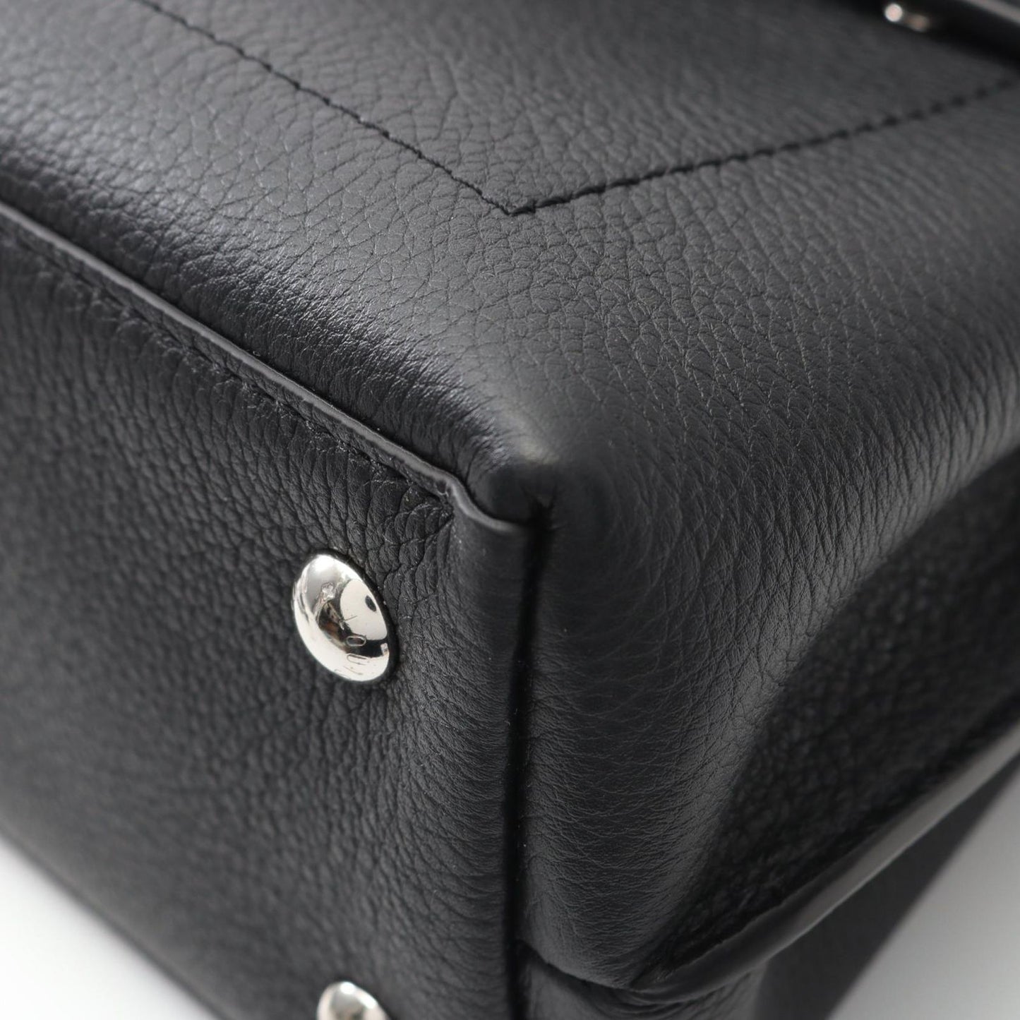 Louis Vuitton Lockme Ever Mini Handbag - Noir Leather