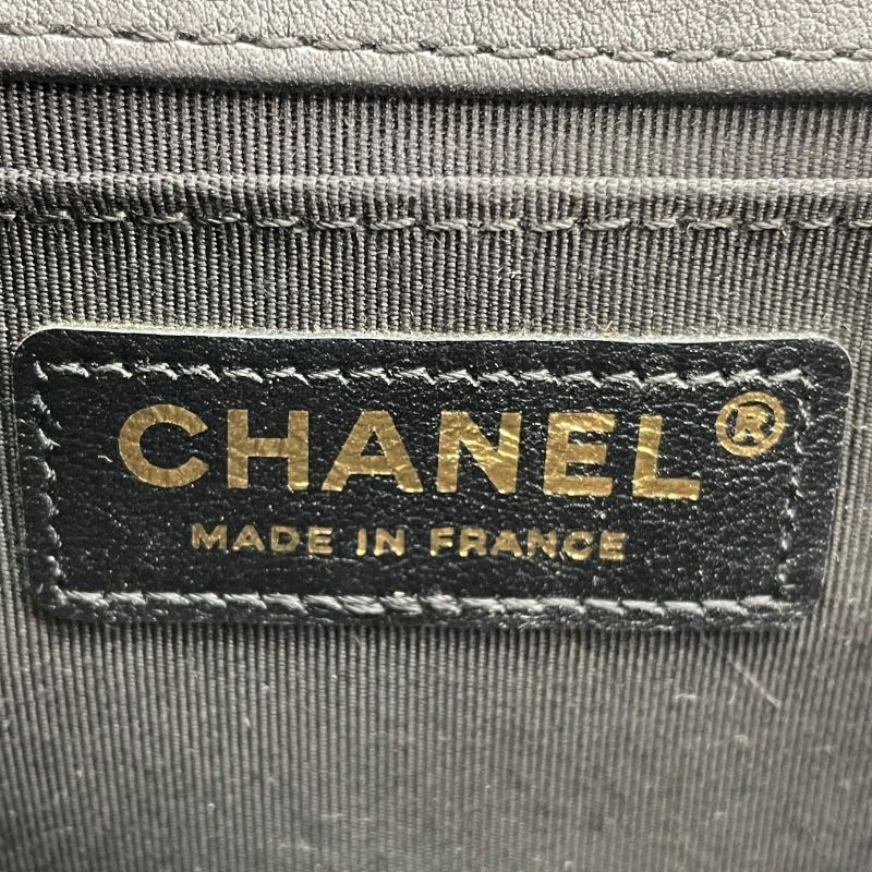 CHANEL Boy Chanel 20 V-Stitch Black Lambskin Shoulder Bag