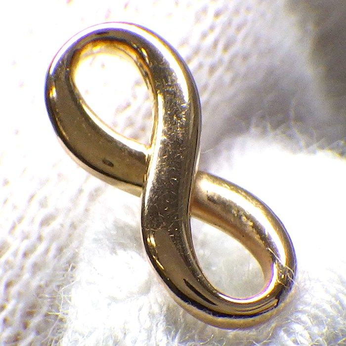 Tiffany & Co. Infinity Earrings in K18 Pink Gold - Exquisite Craftsmanship