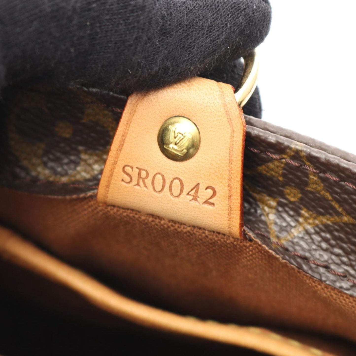 Louis Vuitton Monogram Vavin PM Handbag - Timeless Elegance